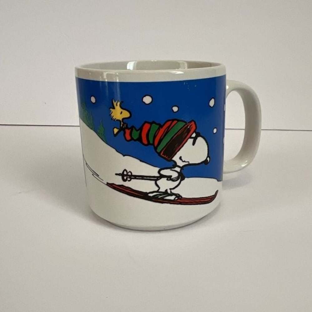 Vintage Willitts Designs Peanuts Snoopy Skiing Coffee Mug
